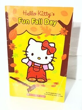 Hello Kitty Fun Fall Day Paperback Book
